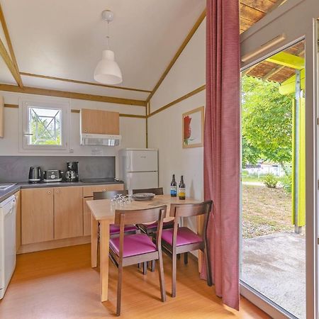 Lagrange Grand Bleu Vacances - Residence Port Lalande Castelmoron-sur-Lot Exterior photo