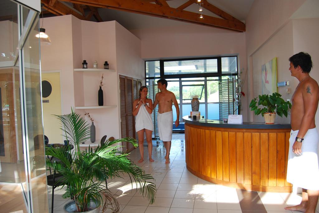 Lagrange Grand Bleu Vacances - Residence Port Lalande Castelmoron-sur-Lot Exterior photo